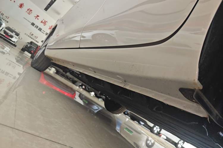 Used Wuling Hongguang MINIEV 2026 Model Fifth Generation, 301km Deluxe Edition Left Side Sill