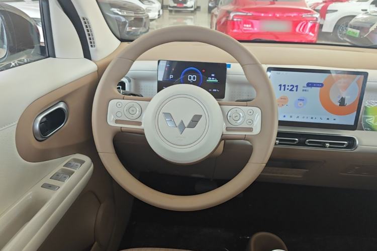 Used Wuling Hongguang MINIEV 2026 Model Fifth Generation, 301km Deluxe Edition Steering Wheel