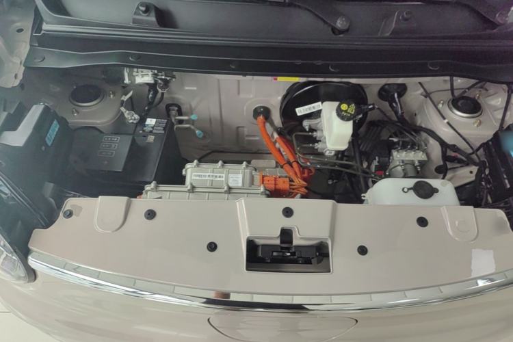 Used Wuling Hongguang MINIEV 2026 Model Fifth Generation, 301km Deluxe Edition Engine Bay