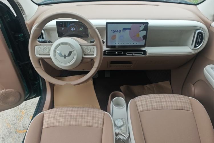 Used Wuling Hongguang MINIEV 2026 Model Fifth Generation, 301km Deluxe Edition Center Console