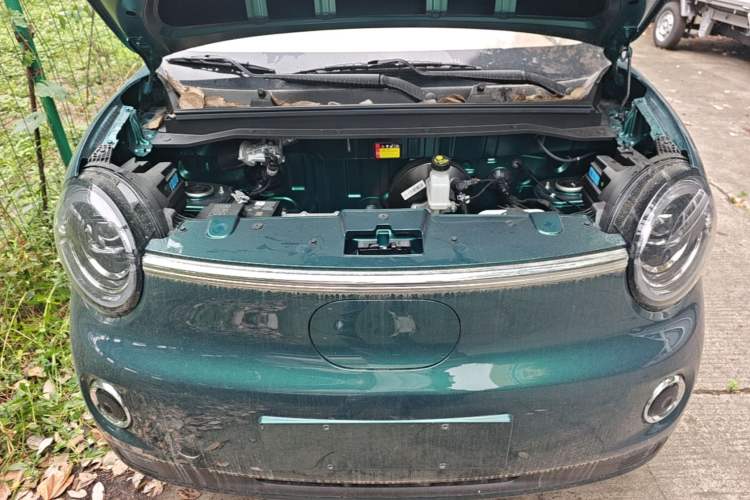 Used Wuling Hongguang MINIEV 2026 Model Fifth Generation, 301km Deluxe Edition Engine Bay