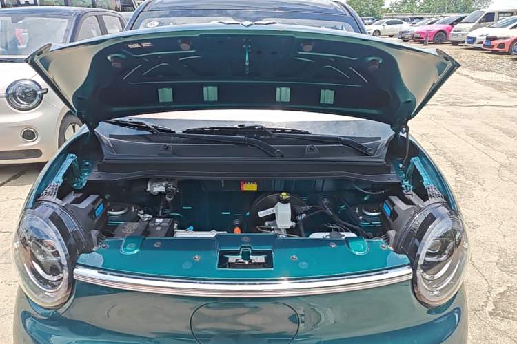 Used Wuling Hongguang MINIEV 2026 Model Fifth Generation, 301km Deluxe Edition Engine Bay