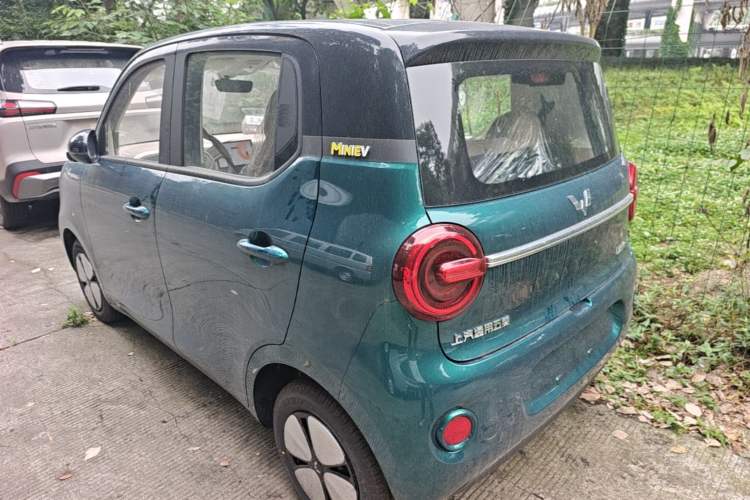 Used Wuling Hongguang MINIEV 2026 Model Fifth Generation, 301km Deluxe Edition Exterior 2