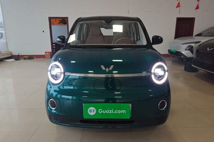 Used Wuling Hongguang MINIEV 2026 Model Fifth Generation, 301km Deluxe Edition Front