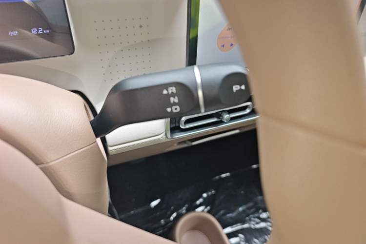 Used Wuling Hongguang MINIEV 2026 Model Fifth Generation, 301km Deluxe Edition Gear Lever