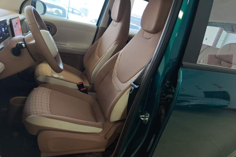 Used Wuling Hongguang MINIEV 2026 Model Fifth Generation, 301km Deluxe Edition Left Front Seat