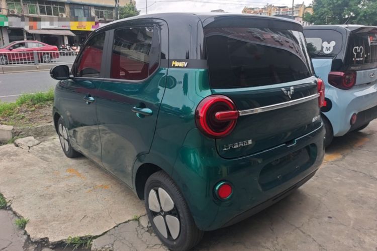 Used Wuling Hongguang MINIEV 2026 Model Fifth Generation, 301km Deluxe Edition Rear Left 45 Deg