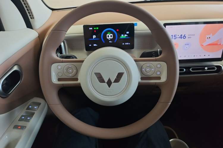 Used Wuling Hongguang MINIEV 2026 Model Fifth Generation, 301km Deluxe Edition Steering Wheel