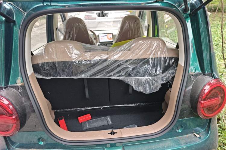 Used Wuling Hongguang MINIEV 2026 Model Fifth Generation, 301km Deluxe Edition Trunk