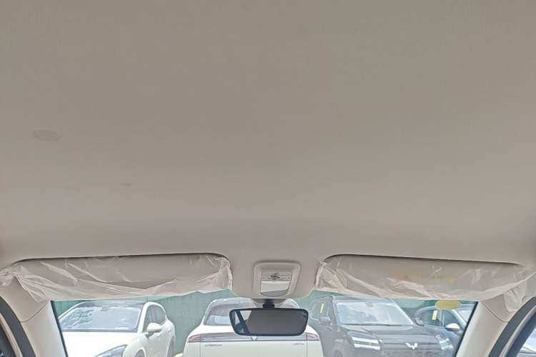 Used Wuling Hongguang MINIEV 2026 Model Fifth Generation, 301km Deluxe Edition Headliner