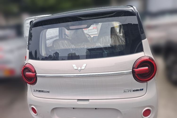 Used Wuling Hongguang MINIEV 2026 Model Fifth Generation, 205km Deluxe Edition Rear