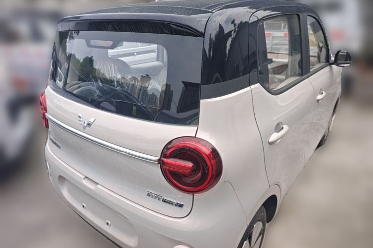 Used Wuling Hongguang MINIEV 2026 Model Fifth Generation, 205km Deluxe Edition Rear Right 45 Deg