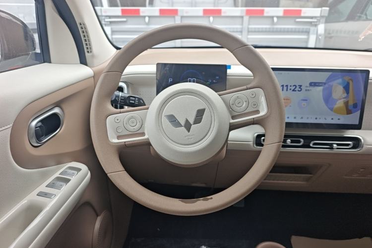 Used Wuling Hongguang MINIEV 2026 Model Fifth Generation, 205km Deluxe Edition Steering Wheel