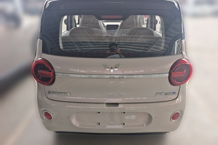 Used Wuling Hongguang MINIEV 2026 Model Fifth Generation, 301km Deluxe Edition Rear