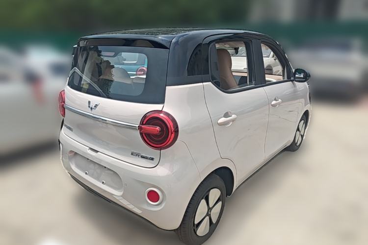 Used Wuling Hongguang MINIEV 2026 Model Fifth Generation, 301km Deluxe Edition Rear Right 45 Deg