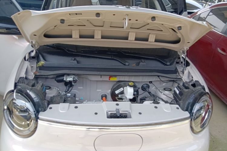 Used Wuling Hongguang MINIEV 2026 Model Fifth Generation, 301km Deluxe Edition Engine Bay