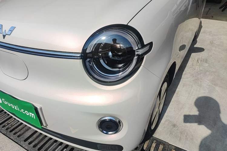 Used Wuling Hongguang MINIEV 2026 Model Fifth Generation, 301km Deluxe Edition Left Front Headlight