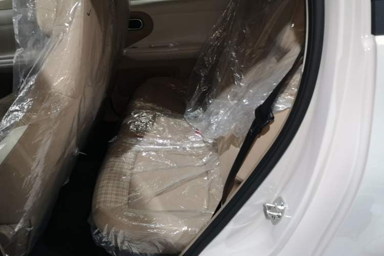 Used Wuling Hongguang MINIEV 2026 Model Fifth Generation, 205km Deluxe Edition Left Rear Seat