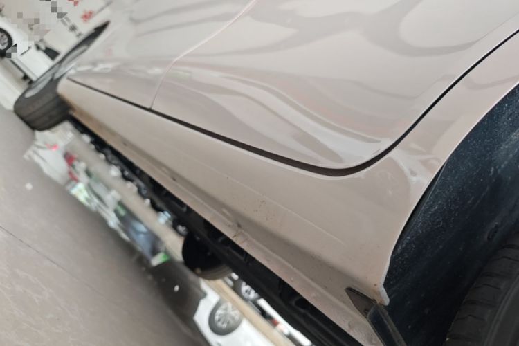 Used Wuling Hongguang MINIEV 2025 High-End Model Left Side Sill