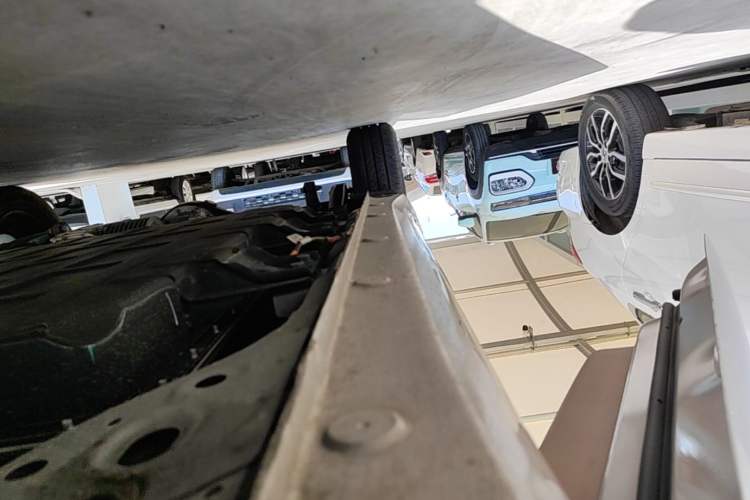 Used Wuling Hongguang MINIEV 2026 Model Fifth Generation, 301km Deluxe Edition Right Side Sill