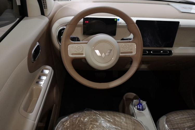 Used Wuling Hongguang MINIEV 2026 Model Fifth Generation, 205km Deluxe Edition Steering Wheel
