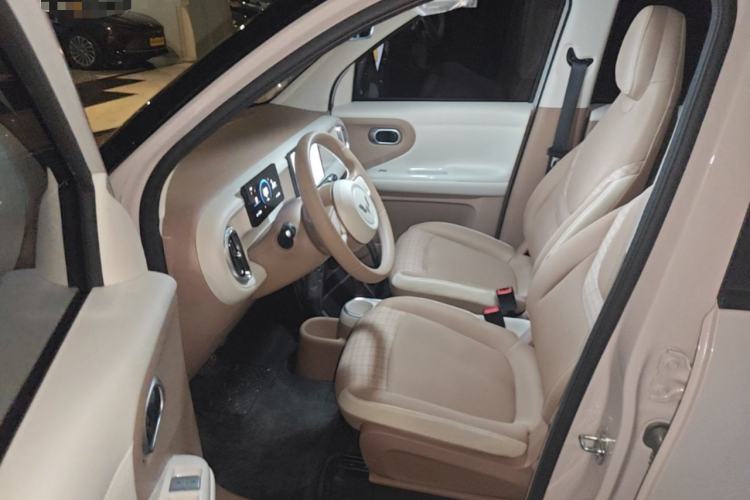Used Wuling Hongguang MINIEV 2026 Model Fifth Generation, 301km Deluxe Edition Driver Seat