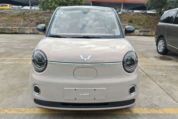 Used Wuling Hongguang MINIEV 2026 Model Fifth Generation, 301km Deluxe Edition Front