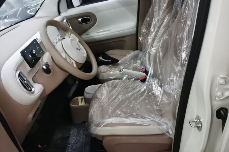 Used Wuling Hongguang MINIEV 2026 Model Fifth Generation, 205km Advanced Edition Left Front Seat