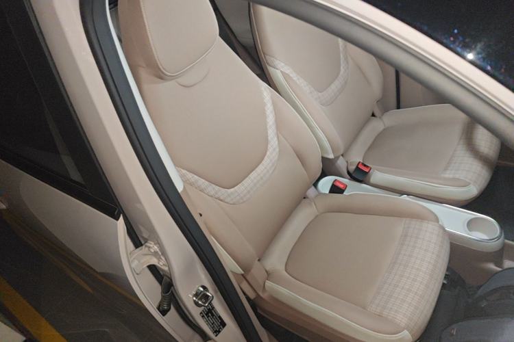 Used Wuling Hongguang MINIEV 2026 Model Fifth Generation, 301km Deluxe Edition Right Front Seat