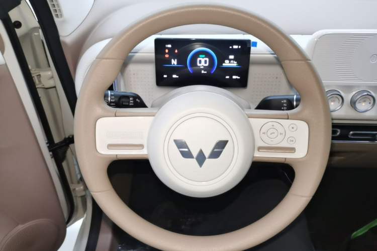 Used Wuling Hongguang MINIEV 2026 Model Fifth Generation, 205km Advanced Edition Steering Wheel
