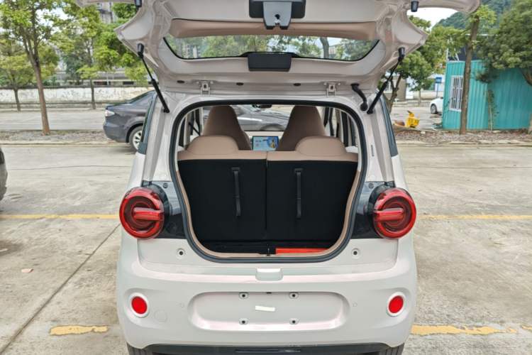 Used Wuling Hongguang MINIEV 2026 Model Fifth Generation, 301km Deluxe Edition Trunk
