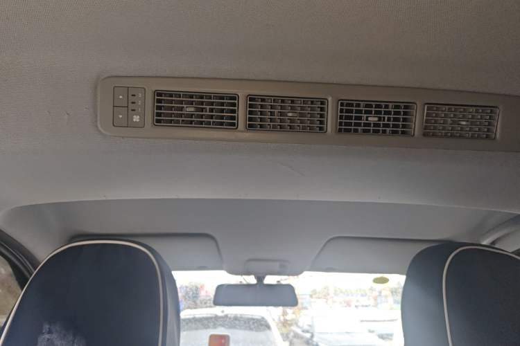 Used Wuling Hongguang New Energy 2025 Extended-Range Hybrid 50 km Standard Version Headliner