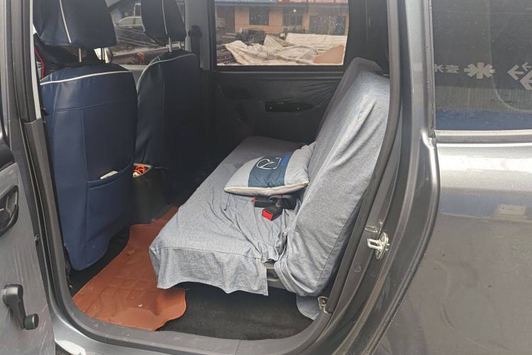 Used Wuling Hongguang New Energy 2025 Extended-Range Hybrid 50 km Standard Version Left Rear Seat
