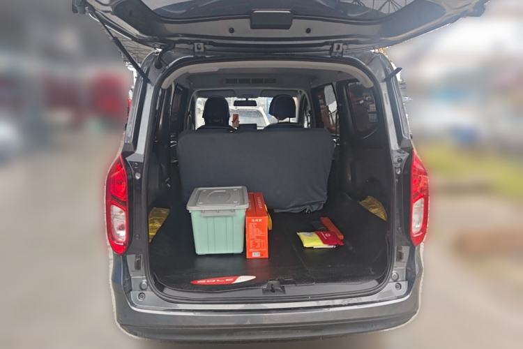 Used Wuling Hongguang New Energy 2025 Extended-Range Hybrid 50 km Standard Version Trunk