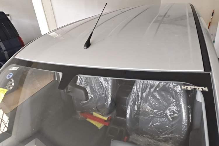 Used Wuling Hongguang New Energy 2024 All-Electric Model 300KM Practical Version Roof