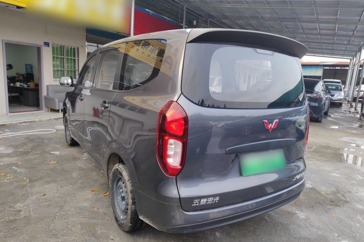 Used Wuling Hongguang New Energy 2024 All-Electric Model 300KM Practical Version Exterior 5