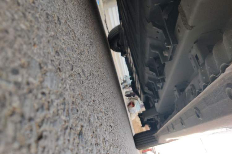 Used Wuling Hongguang New Energy 2024 All-Electric Model 300KM Standard Version Chassis Front Left