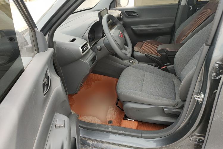 Used Wuling Hongguang New Energy 2024 All-Electric Model 300KM Standard Version Driver Seat