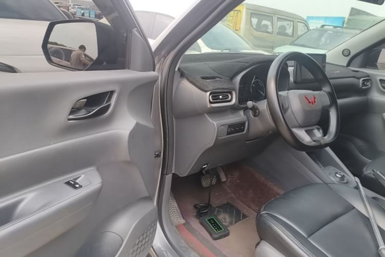 Used Wuling Hongguang New Energy 2024 All-Electric Model 300KM Standard Version Driver Seat