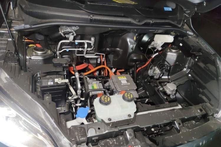 Used Wuling Hongguang New Energy 2024 All-Electric Model 300KM Practical Version Engine Bay