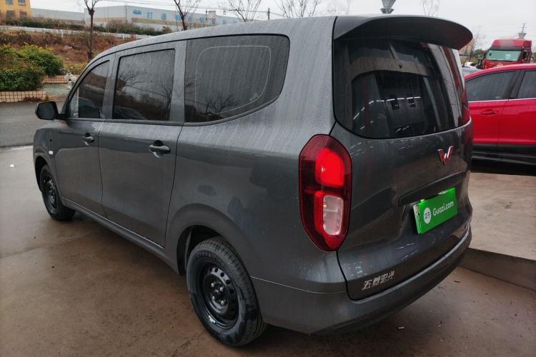 Used Wuling Hongguang New Energy 2024 All-Electric Model 300KM Practical Version Exterior 2