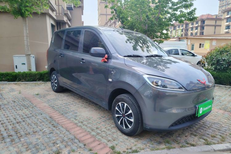 Used Wuling Hongguang New Energy 2024 All-Electric Model 300KM Standard Version Exterior 5