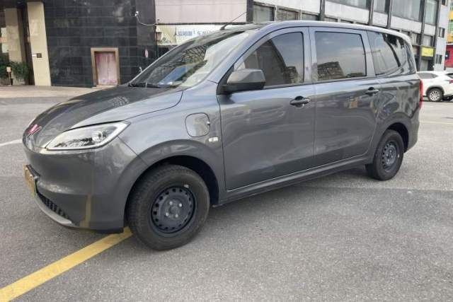 Ojetý Wuling Hongguang New Energy 2024 All-Electric Model 300KM Standard Version