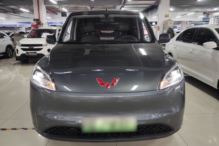Used Wuling Hongguang New Energy 2024 All-Electric Model 300KM Standard Version Front
