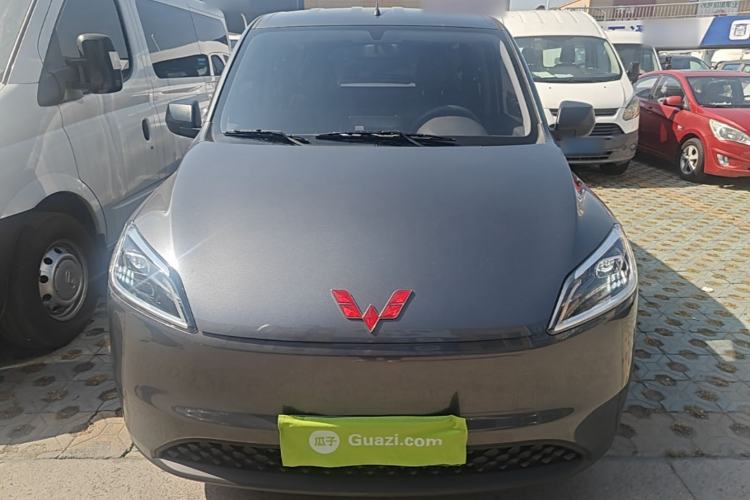 Used Wuling Hongguang New Energy 2024 All-Electric Model 300KM Standard Version Front