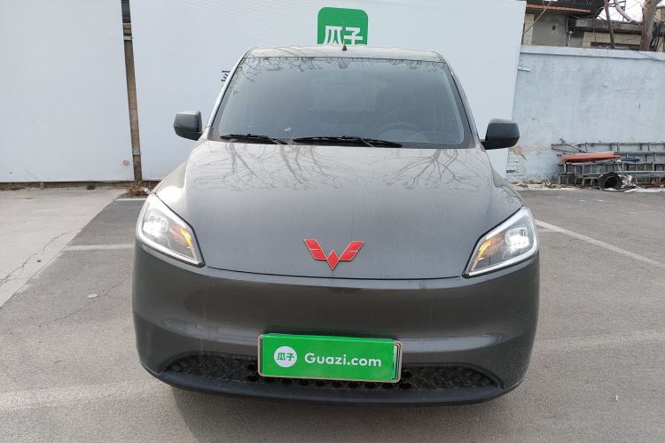 Used Wuling Hongguang New Energy 2024 All-Electric Model 300KM Standard Version Front