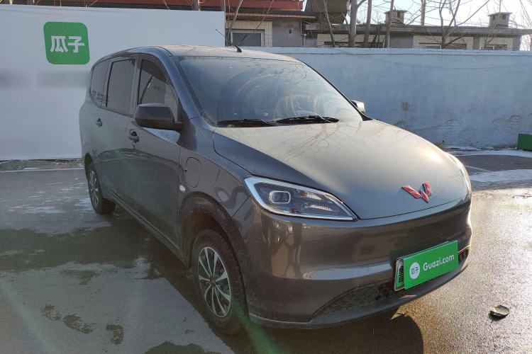 Used Wuling Hongguang New Energy 2024 All-Electric Model 300KM Standard Version Front Right 45 Deg