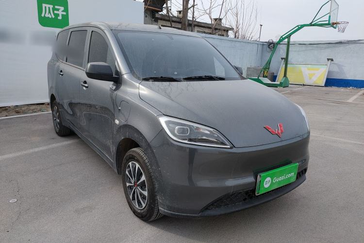 Used Wuling Hongguang New Energy 2024 All-Electric Model 300KM Standard Version Front Right 45 Deg