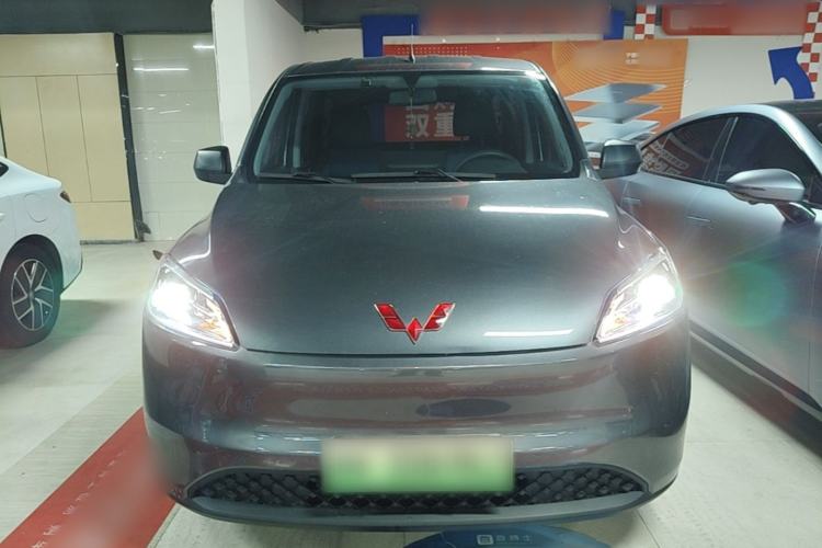 Used Wuling Hongguang New Energy 2024 All-Electric Model 300KM Standard Version Front
