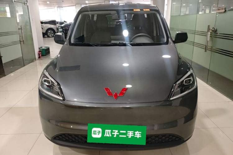 Used Wuling Hongguang New Energy 2024 All-Electric Model 300KM Practical Version Front